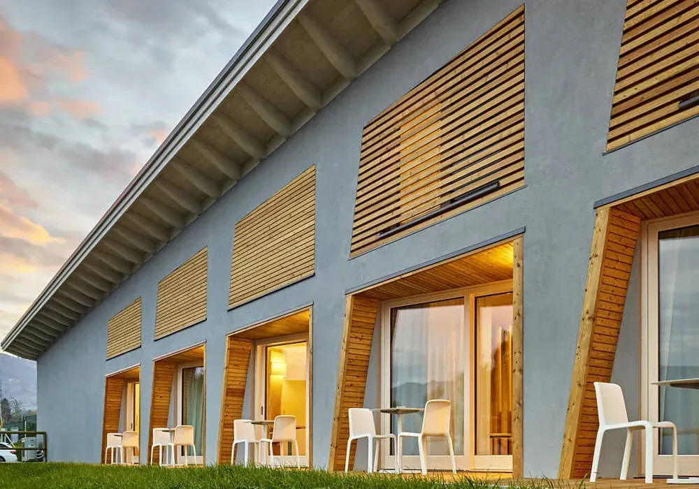 Chalet Pinocchio: hotel in legno a Brentonico, TN, foto 6. Progetto di Riccardo Bandera Architetto