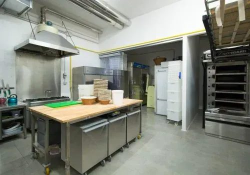 Forno Brisa a Bologna, BO, foto 5. Progetto di Riccardo Bandera Architetto