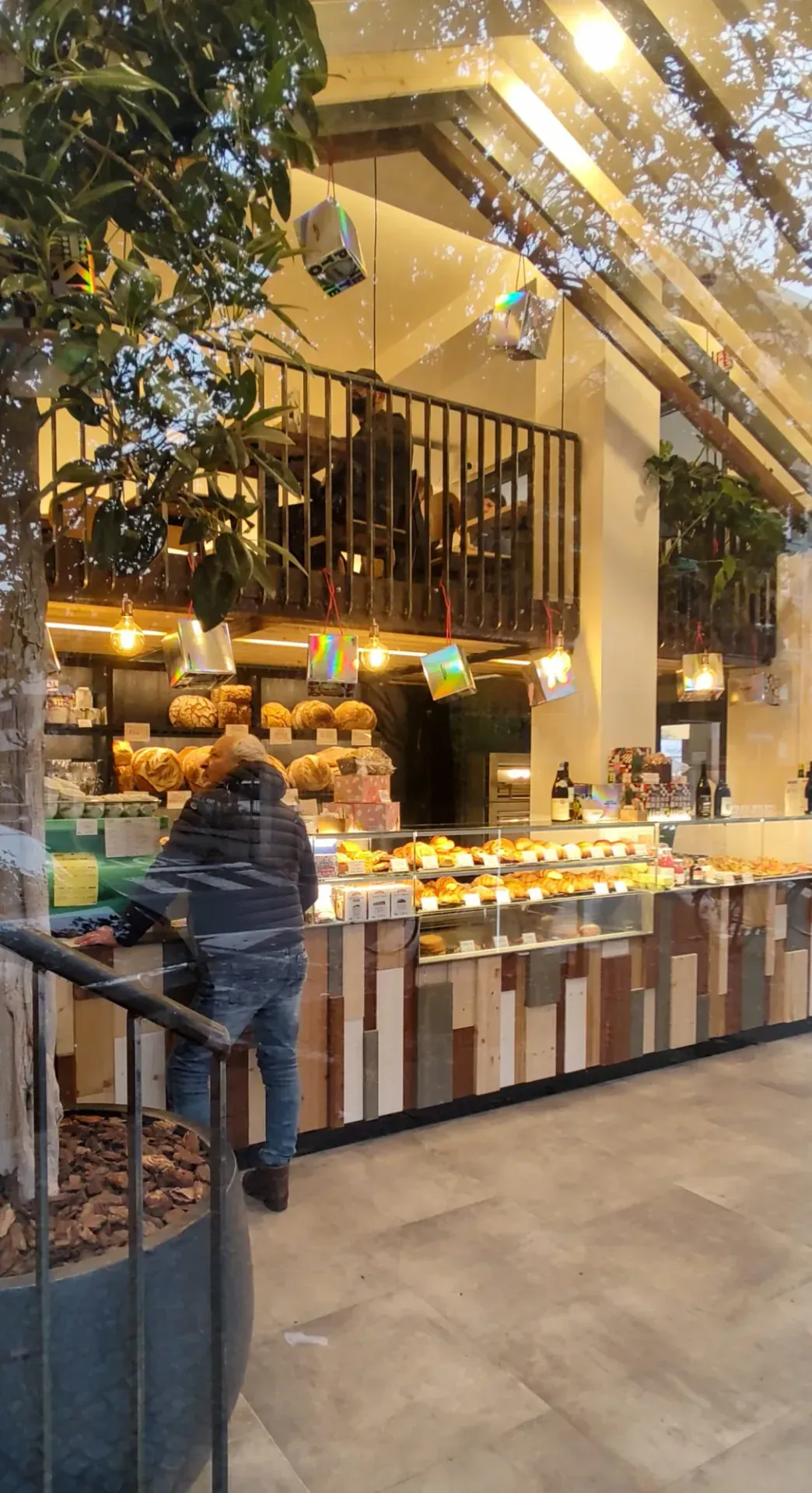 Forno Brisa a San Lazzaro di Savena, BO, foto 3. Progetto di Riccardo Bandera Architetto