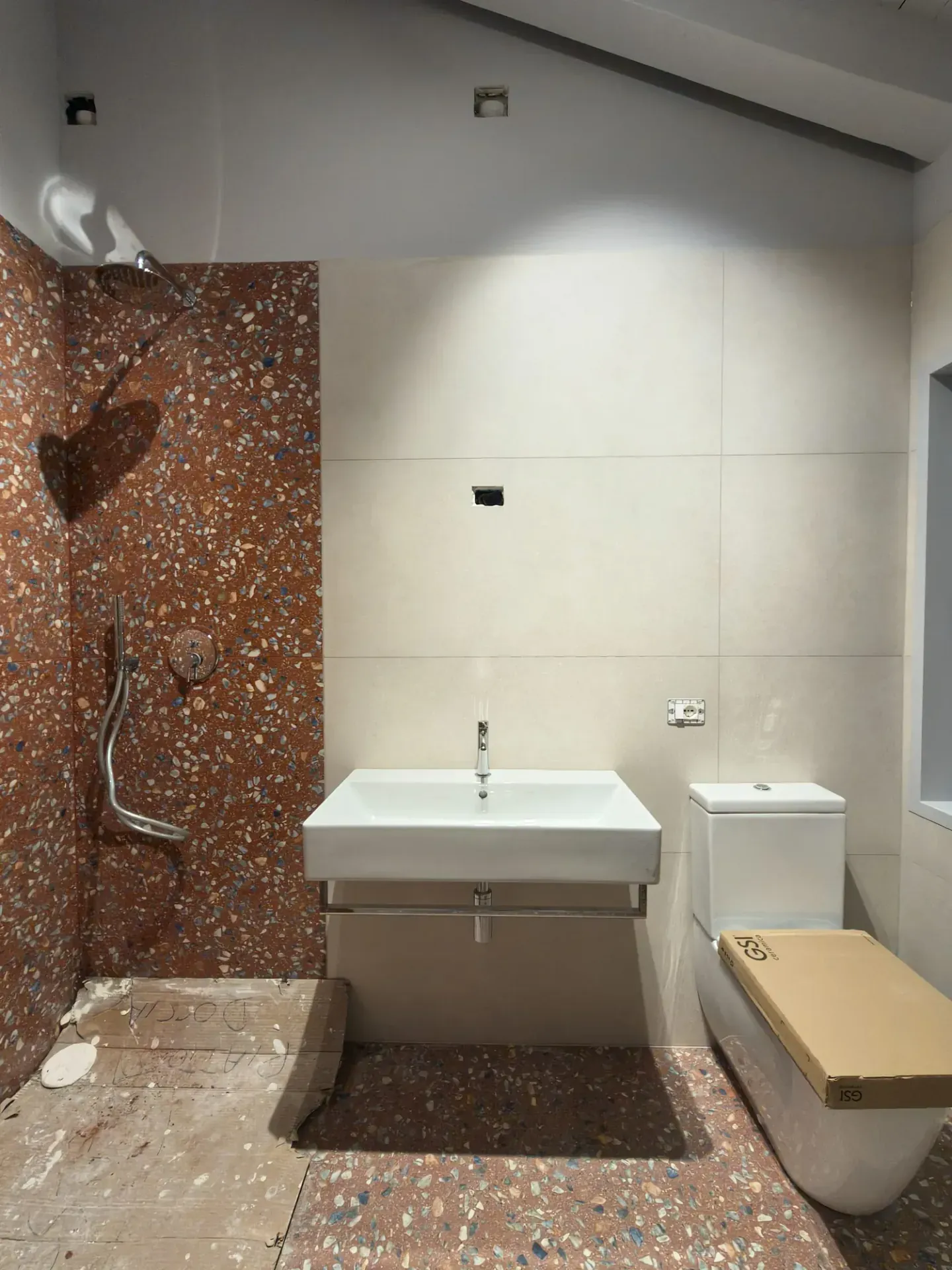 Michelangelo House a Mestre, VE, foto di cantiere 8. Progetto di Riccardo Bandera Architetto