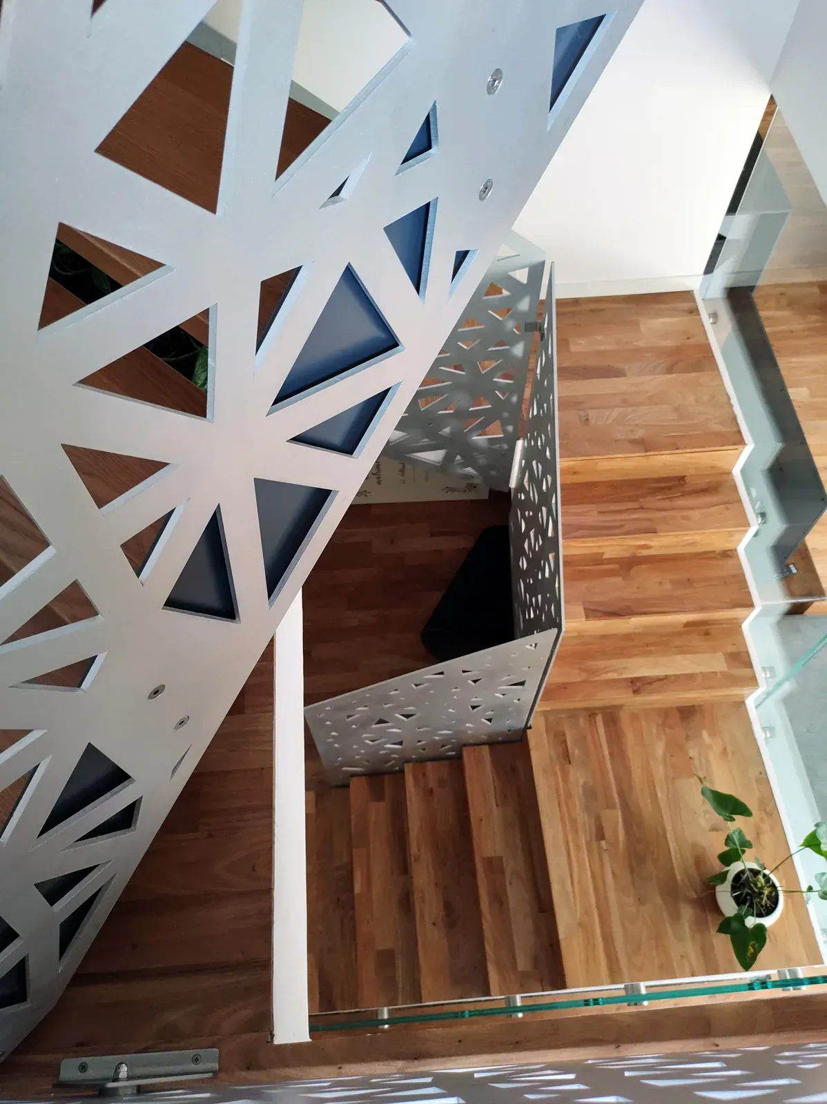 Nuova scala e soppalco per una casa ad Albignasego, PD, foto 2. Progetto di Riccardo Bandera Architetto
