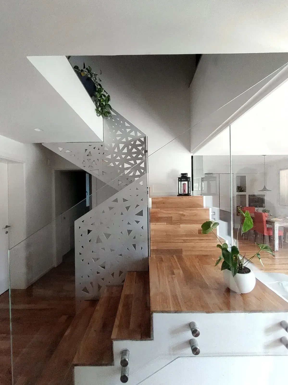 Nuova scala e soppalco per una casa ad Albignasego, PD, foto 11. Progetto di Riccardo Bandera Architetto