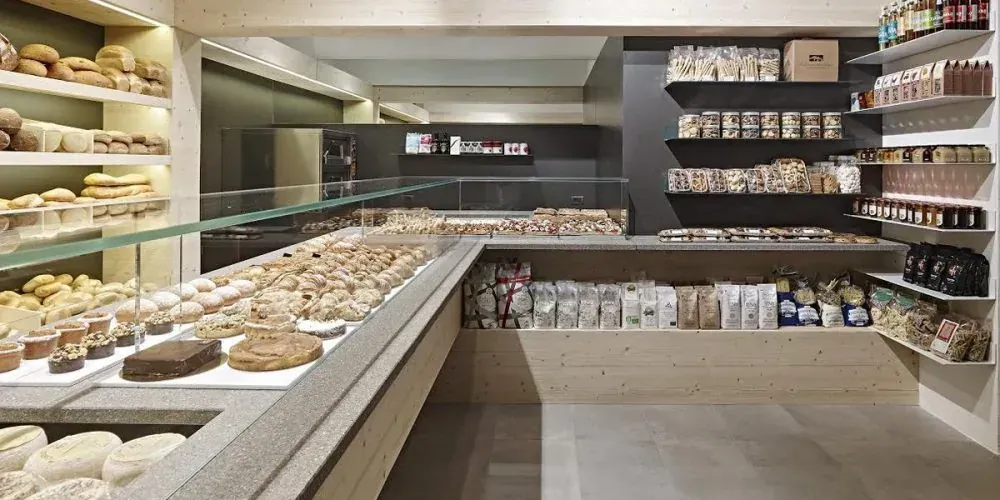 Panificio Moderno Rivendita a Isera, TN, foto 3. Progetto di Riccardo Bandera Architetto