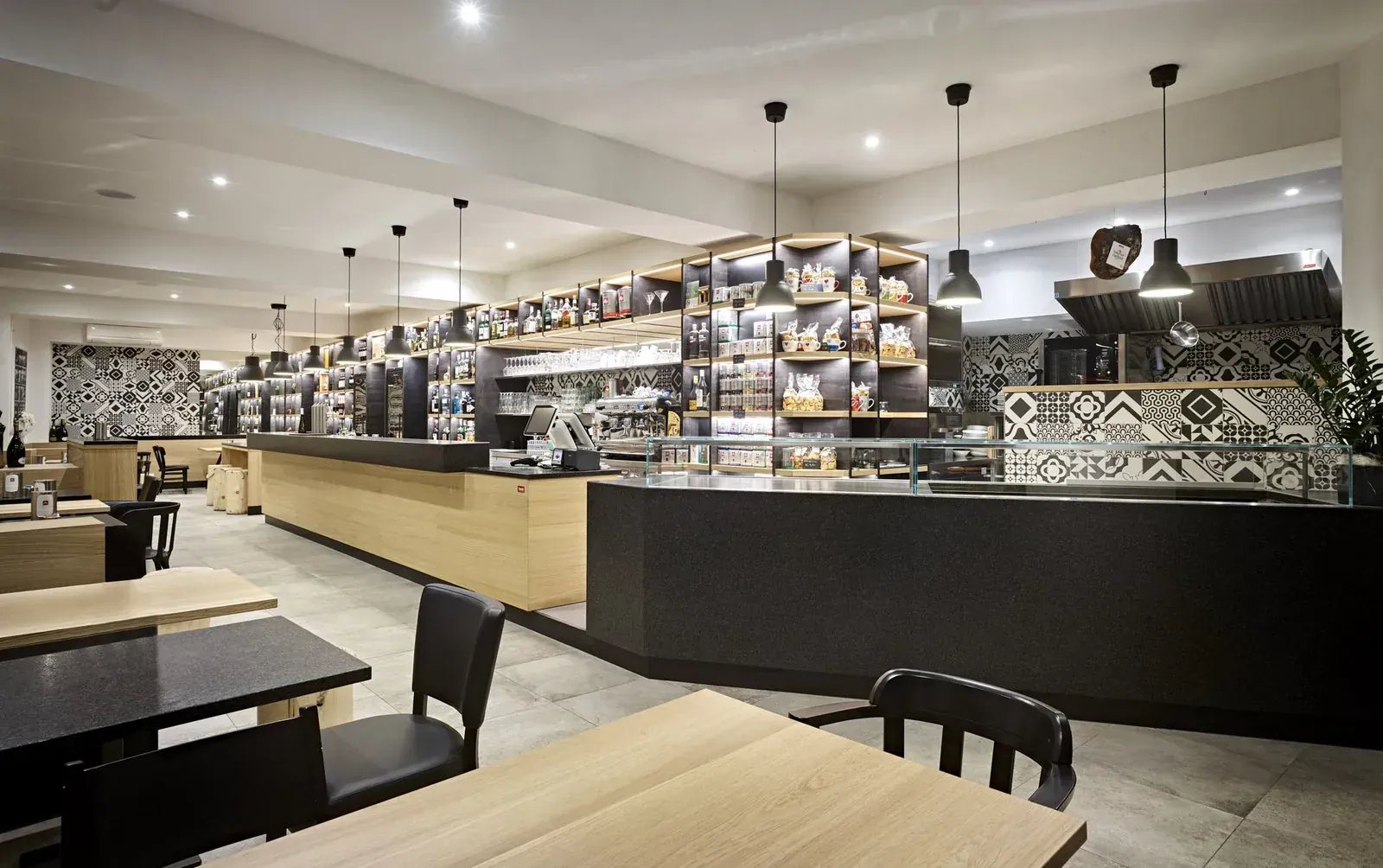 Progetto di interni per Caffé De Min a Rovereto, TN, progetto di Riccardo Bandera Architetto