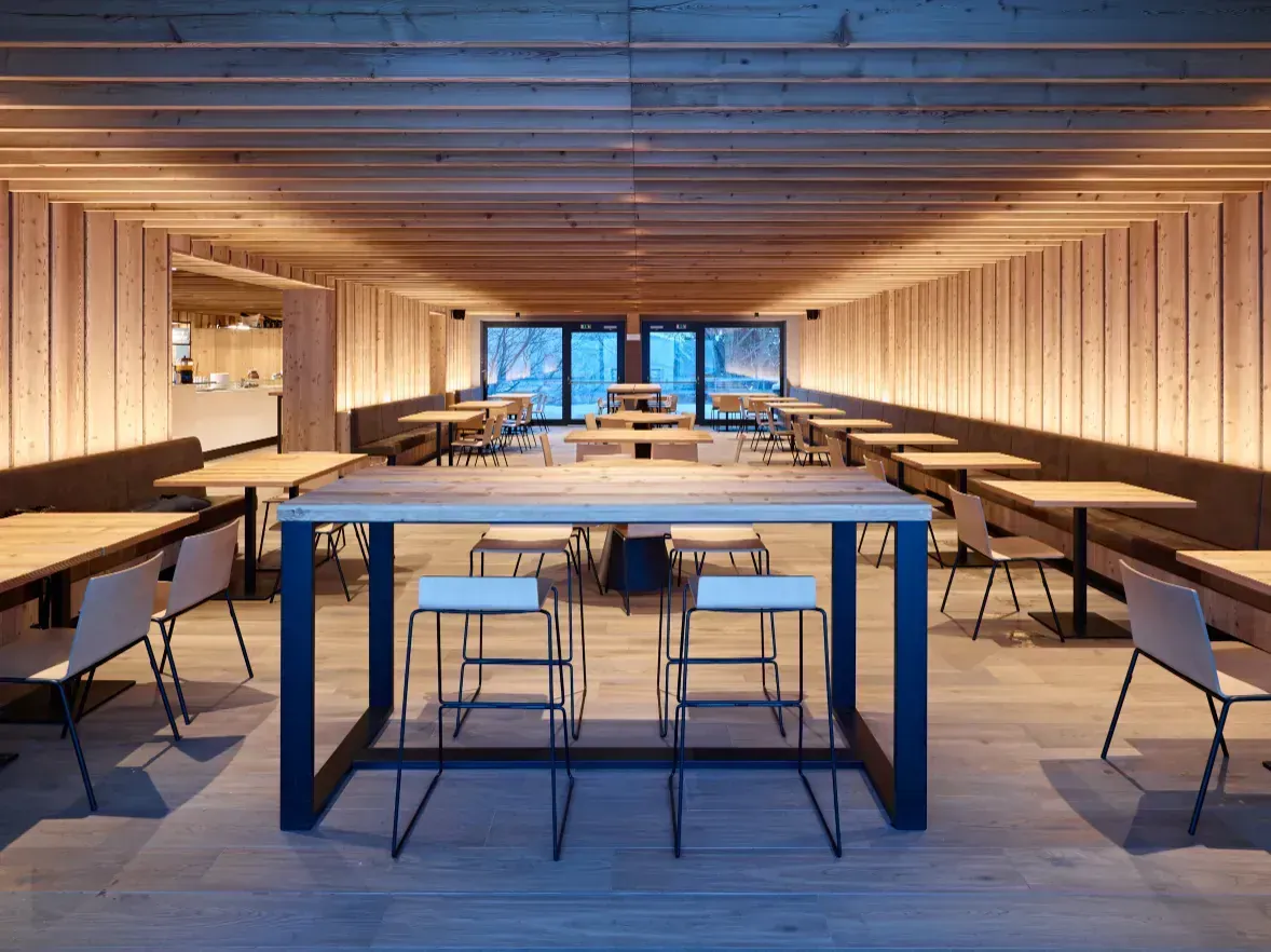 Ristorante alpino a Polsa di Brentonico, Trento, foto 17. Progetto di Riccardo Bandera Architetto