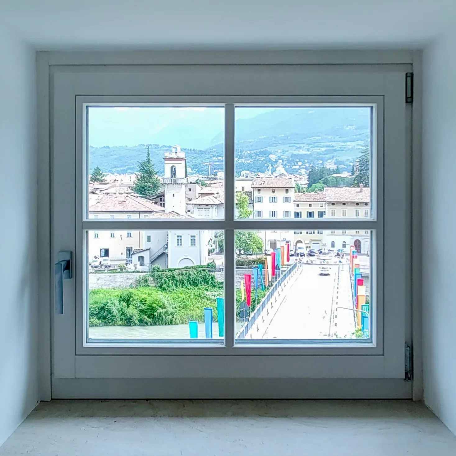 Ristrutturazione attico con soppalco e giardino a Isera, TN, foto 15. Progetto di Riccardo Bandera Architetto