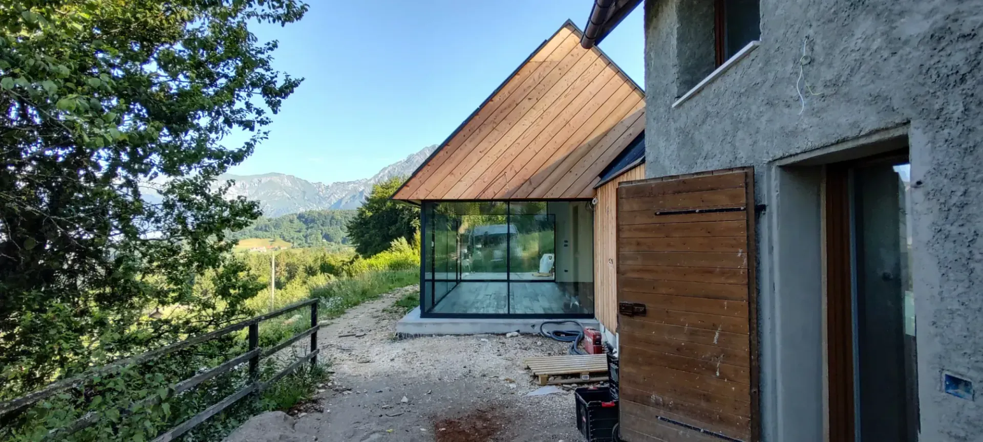Ristrutturazione di una casera nell’Alpago a Tambre, BL, foto di cantiere 2. Progetto di Riccardo Bandera Architetto