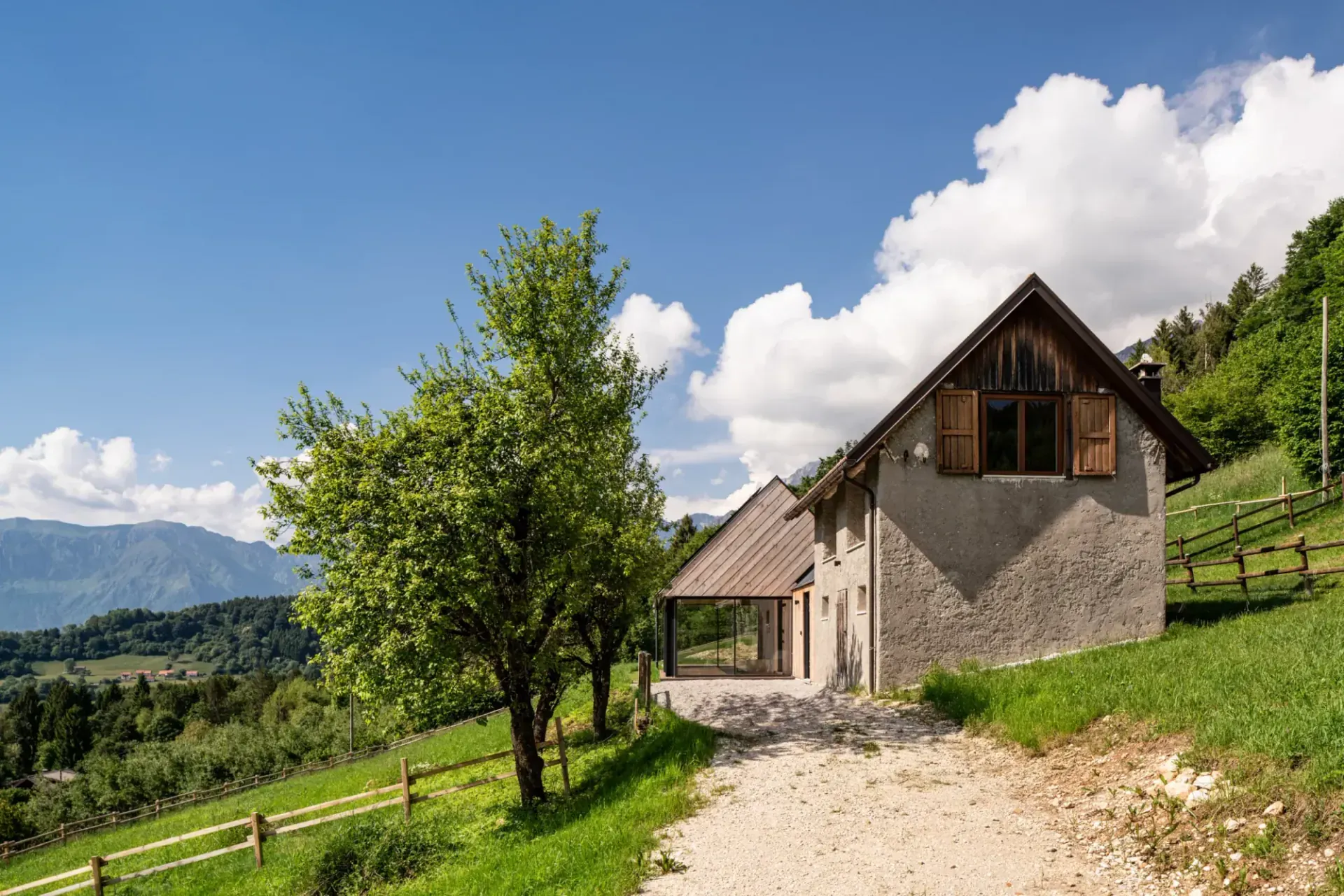 Ristrutturazione di una casera nell’Alpago a Tambre, BL, foto 3. Progetto di Riccardo Bandera Architetto