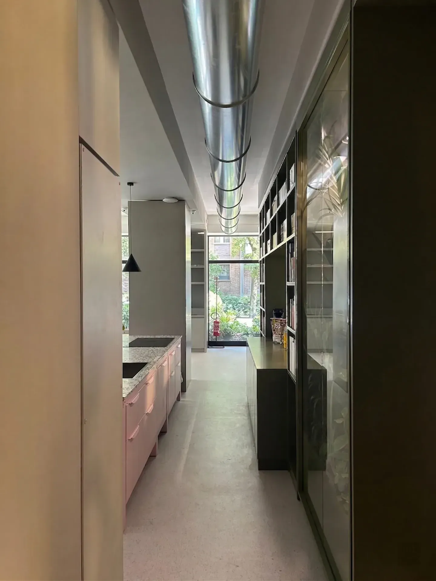 Uffici in casa Brisa a Bologna, BO, foto 3. Progetto di Riccardo Bandera Architetto